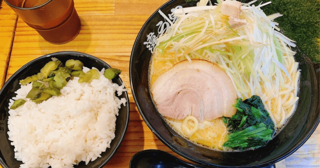 早稲田の家系ラーメン